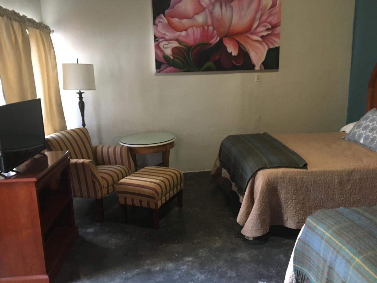 Cuatrociénegas de Carranza Hostal Dona Carlota Hotel מראה חיצוני תמונה